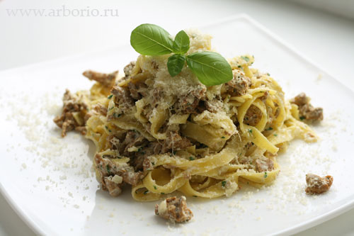 chanterelle pasta Тальятелле с лисичками.