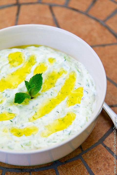 Цацики – соус из йогурта - фото