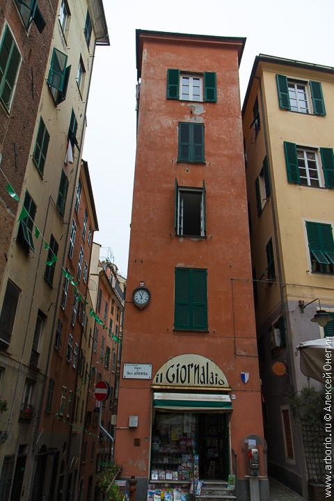 Город-достопримечательность - Генуя, Италия фото