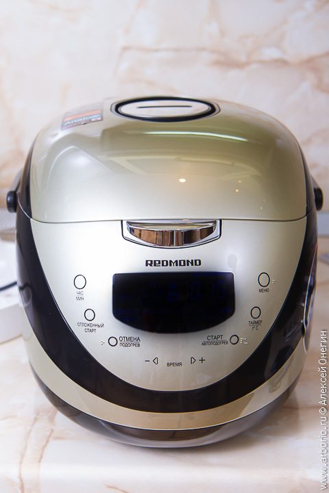 Фото к рецепту Мультиварка Redmond RMC-M150 Мультиварка Redmond RMC-M150 - фото