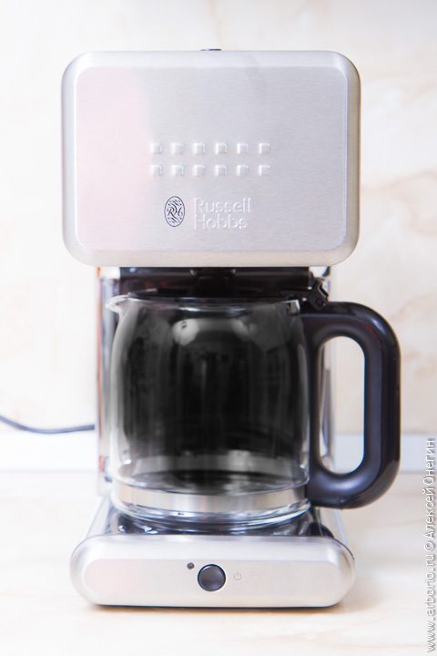 Фото к рецепту Кофеварка Russell Hobbs Illumina Кофеварка Russell Hobbs Illumina - фото